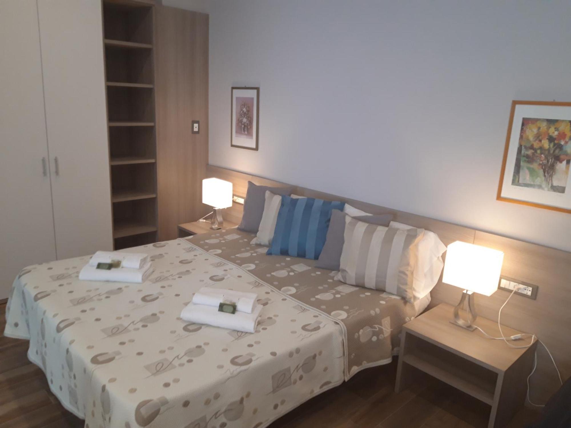 Hotel Garni Rosmari Brenzone sul Garda Habitación foto